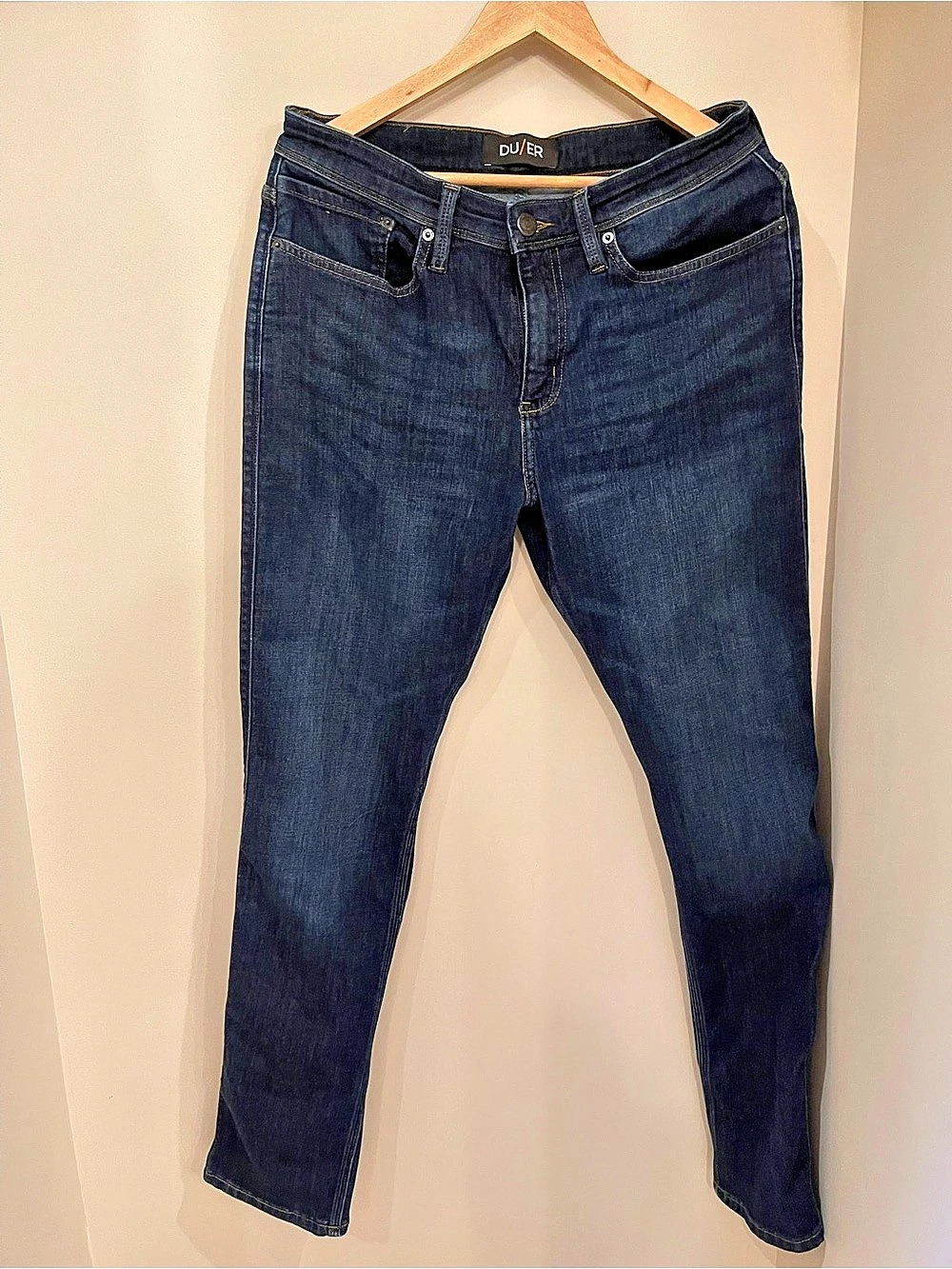DUER Performance Denim Jeans Slim Jeans Waist 32